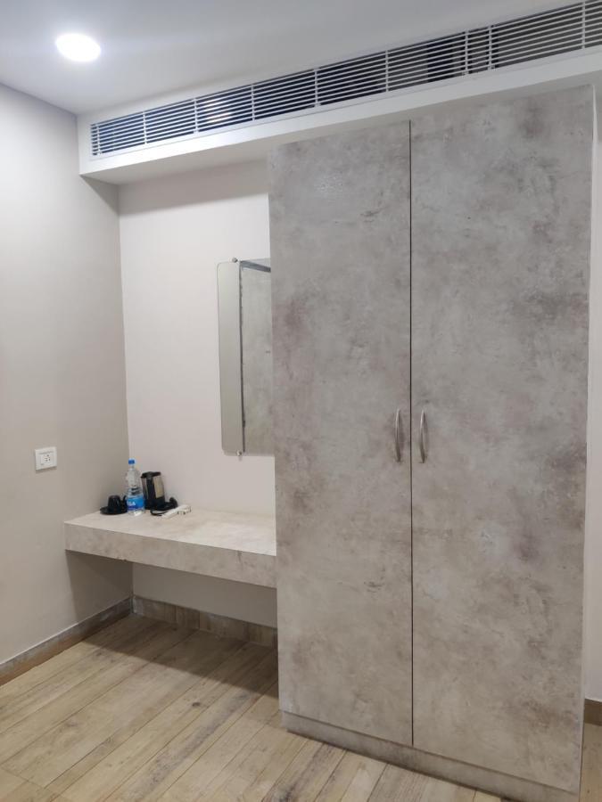 Hotel Trp Bliss Nizamabad Eksteriør billede